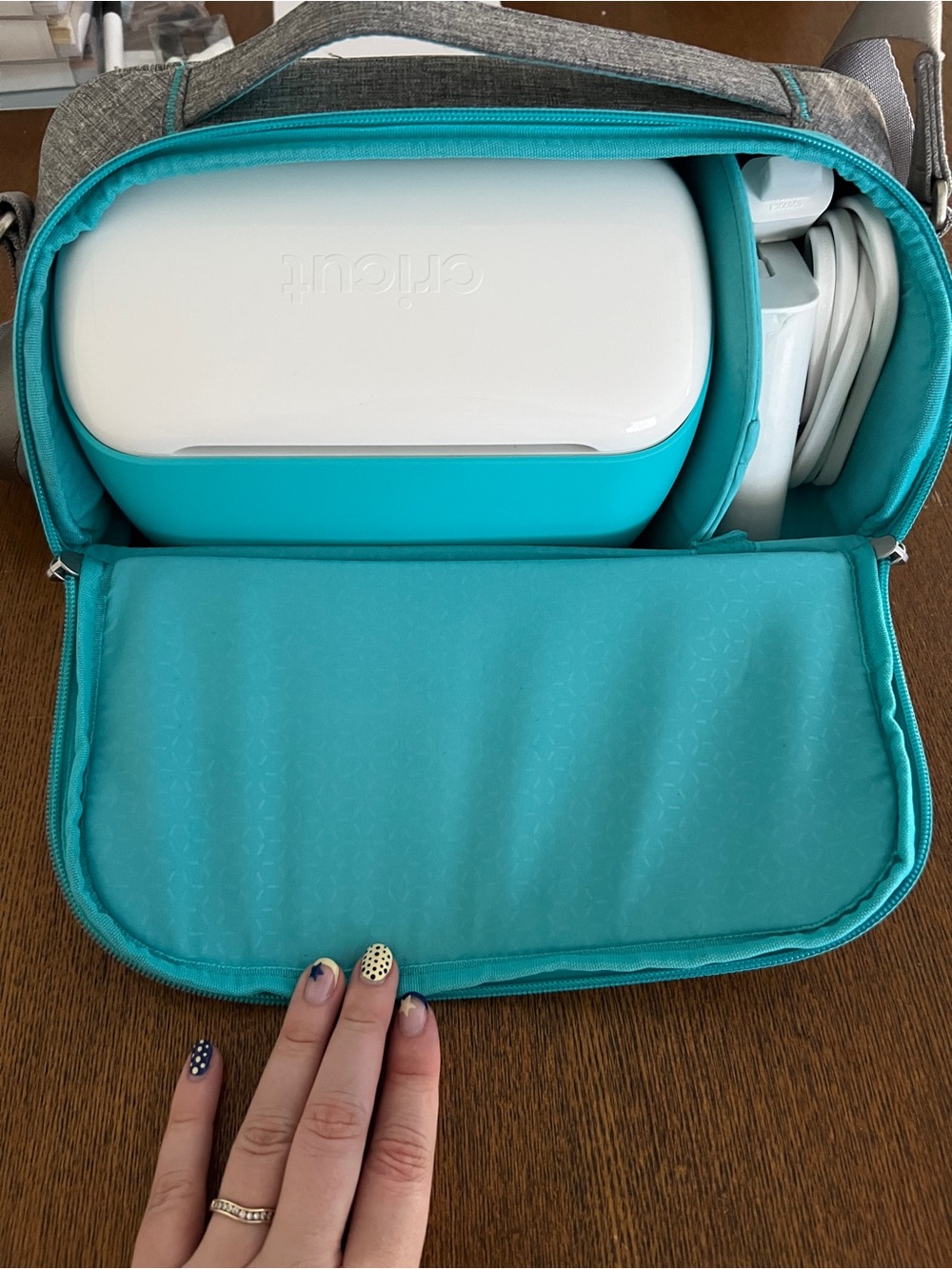 Cricut Joy, Carrying case, 4 packs of cards, and card mats